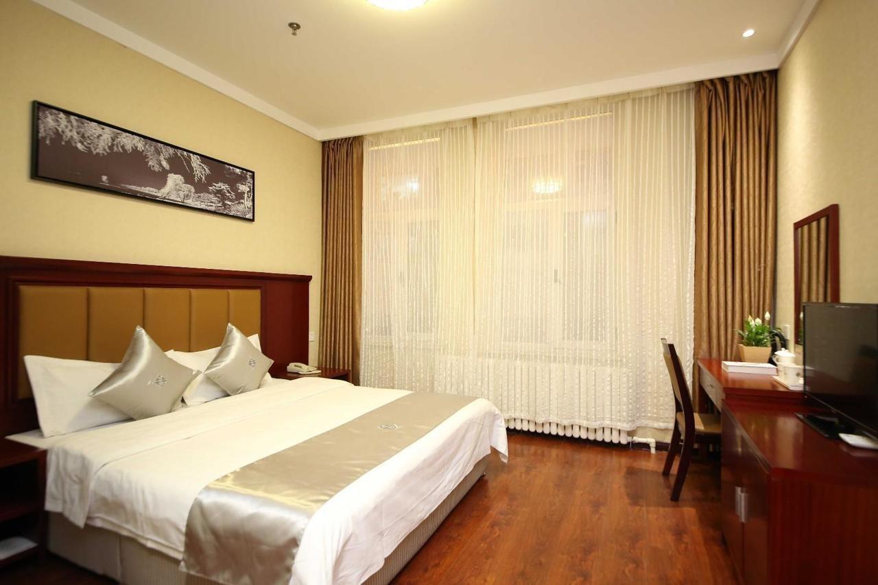 Chonpines Hotel Changchun Exterior photo